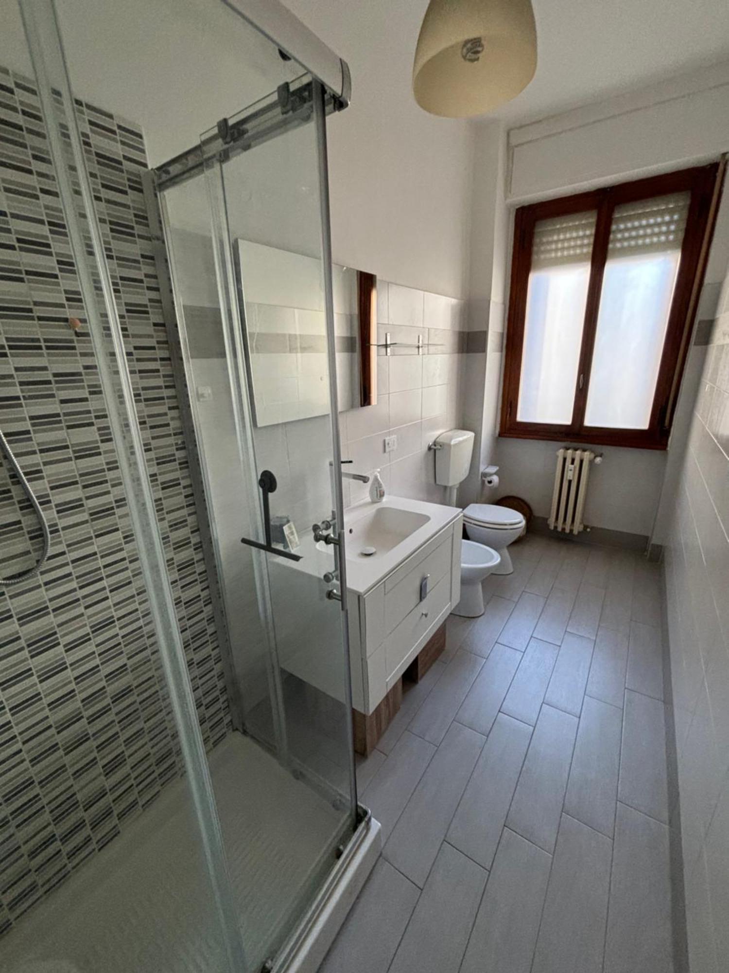 Show Me 2 Bedroom Duomo & Airport Tram Appartamento Firenze