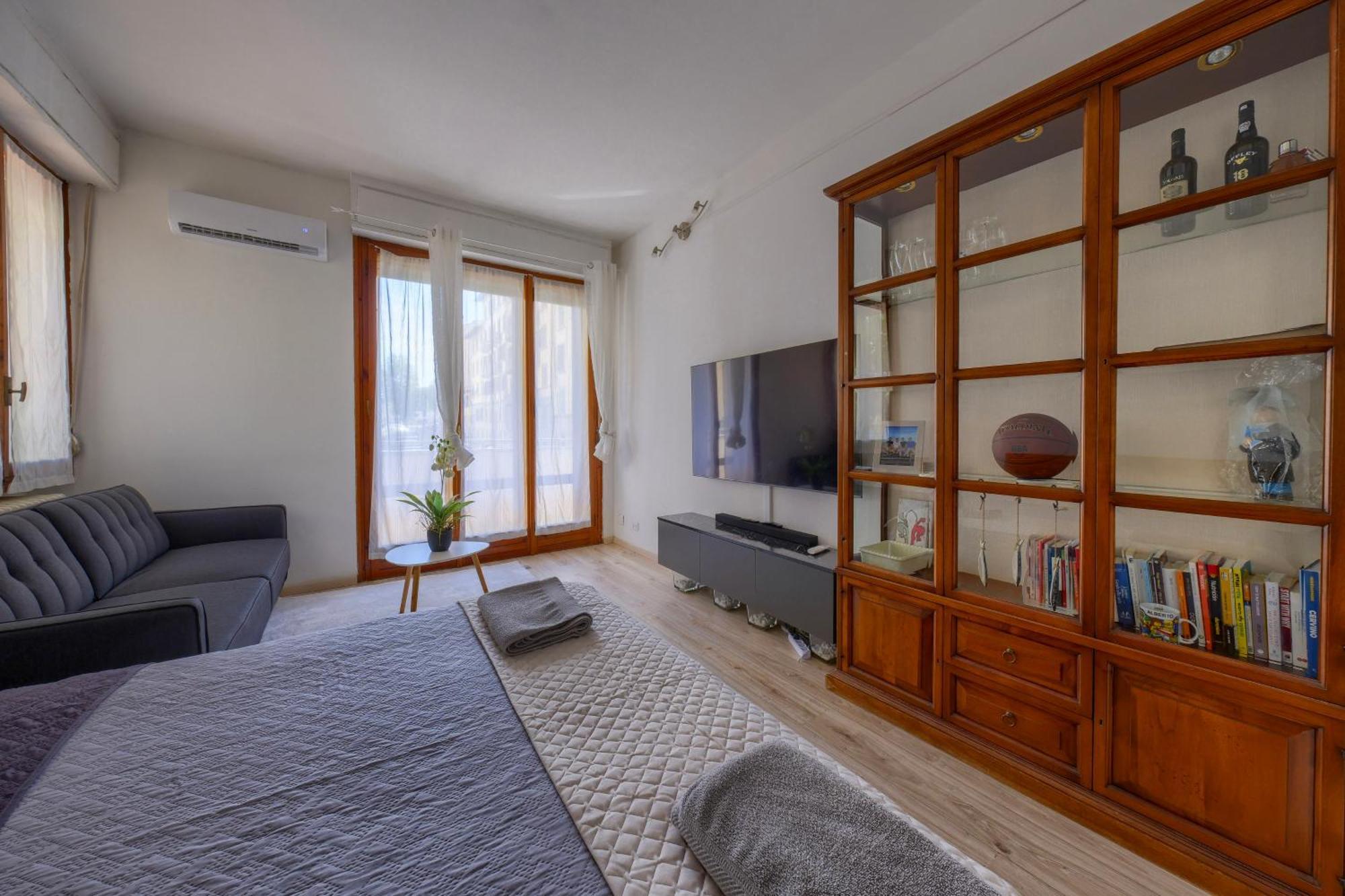 Show Me 2 Bedroom Duomo & Airport Tram Appartamento Firenze